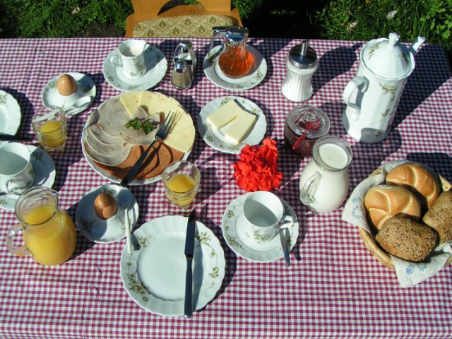 Zimmer mit Frühstück